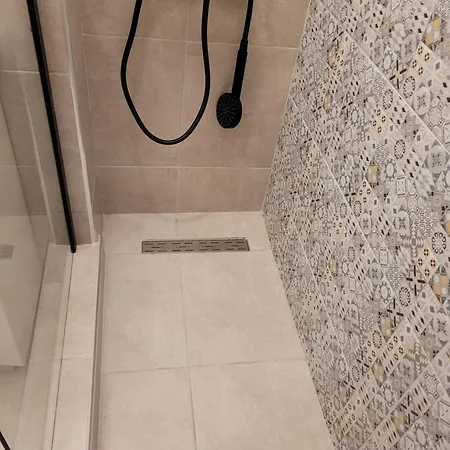 Ema's Spacious Studio Morarilor Apartment Bucharest